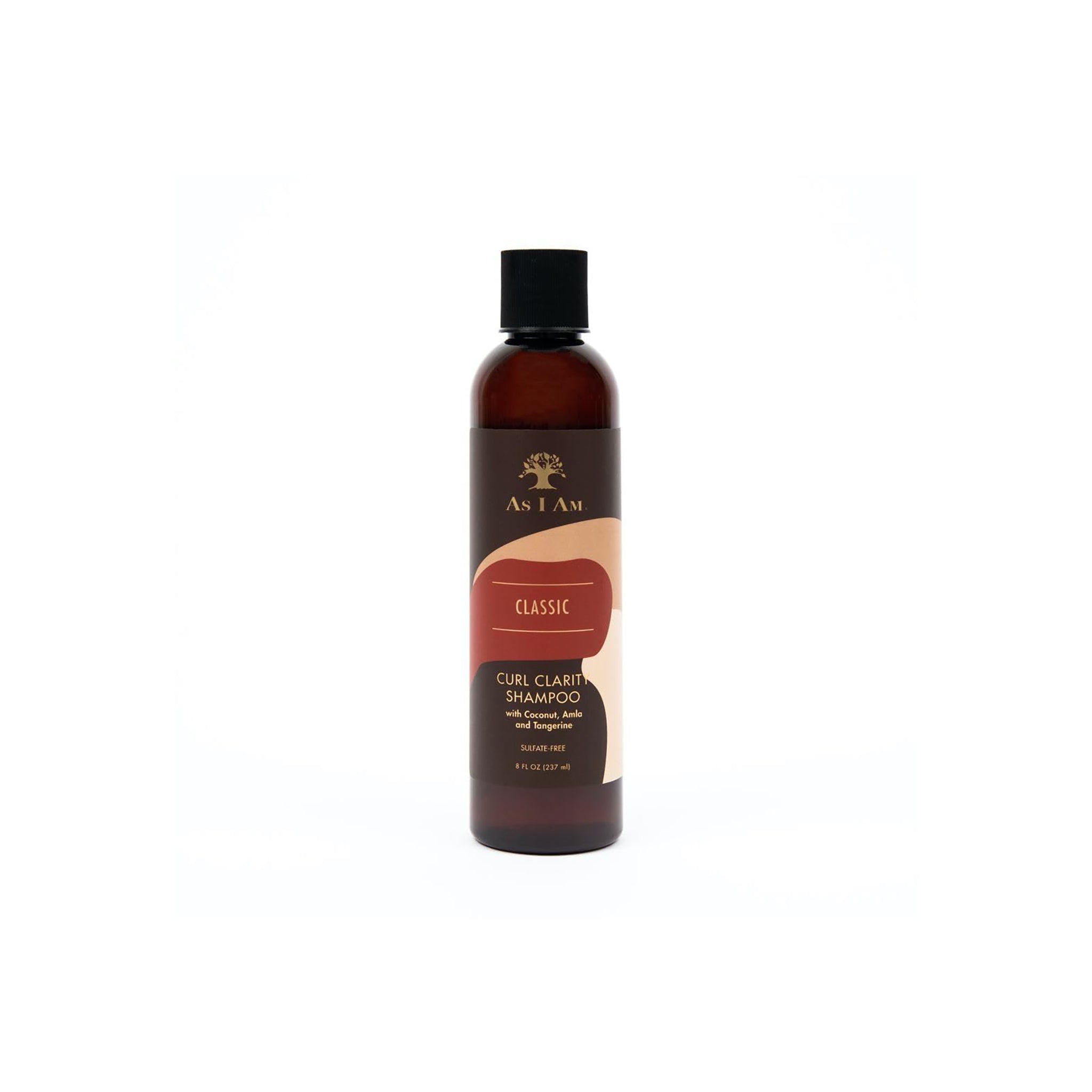 En brun shampoo-flaske med en etiket står på en lys baggrund. Flasken indeholder As I Am Curl Clarity Shampoo og har et billede af et træ på etiketten.