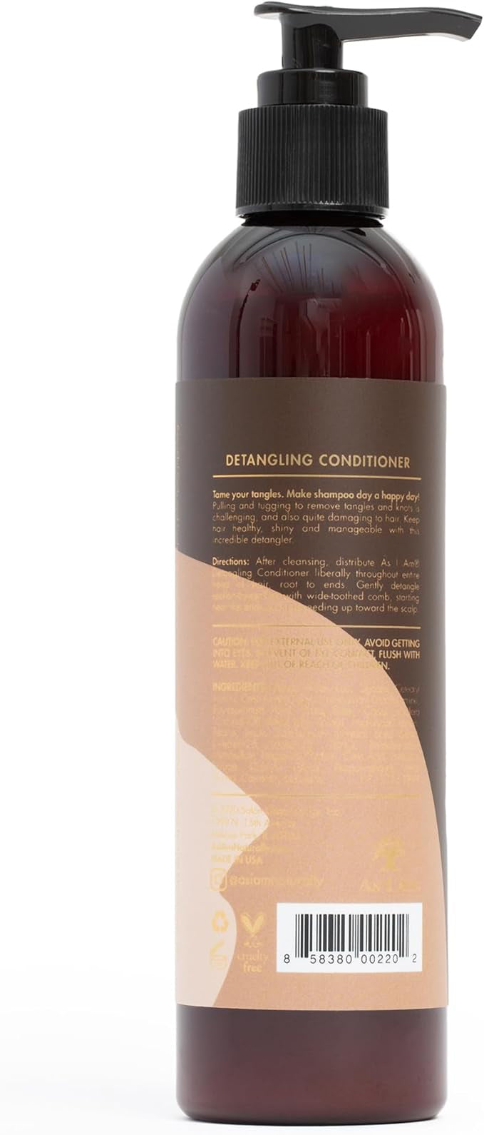 Bagside af en brun flaske med en sort pumpe. Flasken indeholder As I Am Classic Detangling Conditioner og har en brun etiket med gul skrift. Etiketten viser produktinformation såsom ingredienser og brugsanvisning.
