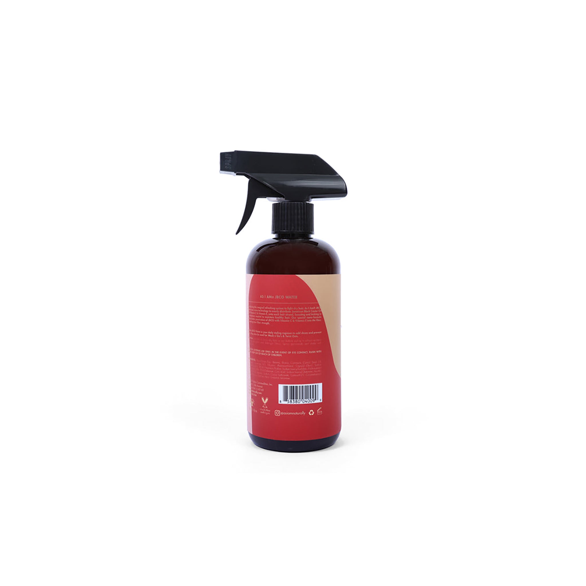 Bagsiden af en mørk sprayflaske As I Am Jamaican Black Castor Oil Water (473 ml) med en lyserød etiket, der indeholder ingrediensliste, brugsanvisning og stregkode.