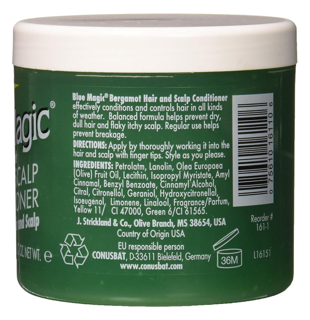 Bagsiden af en bøtte Blue Magic Bergamot Hair & Scalp Conditioner med hvidt låg og grøn etiket, der viser ingredienser og brugsanvisning.