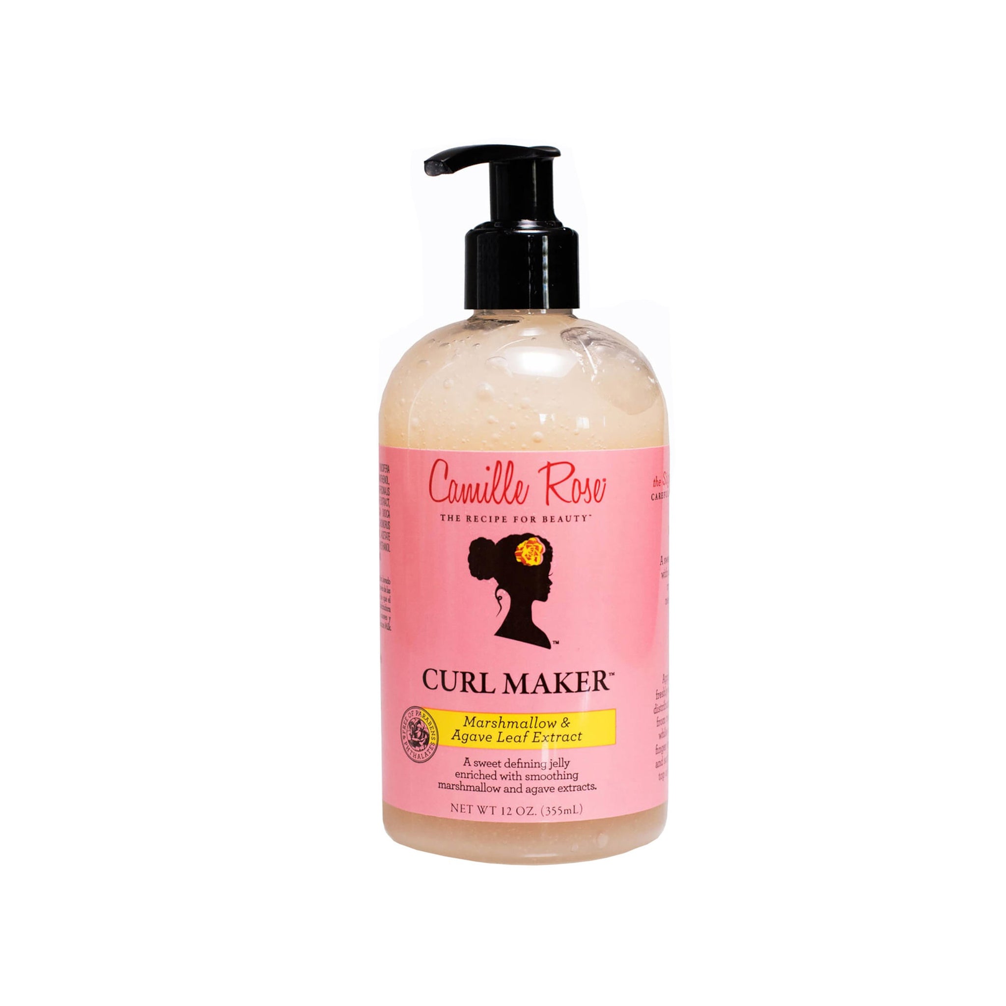 Hvid plastikflaske med en sort pumpe indeholdende Camille Rose Curl Maker hårprodukt.