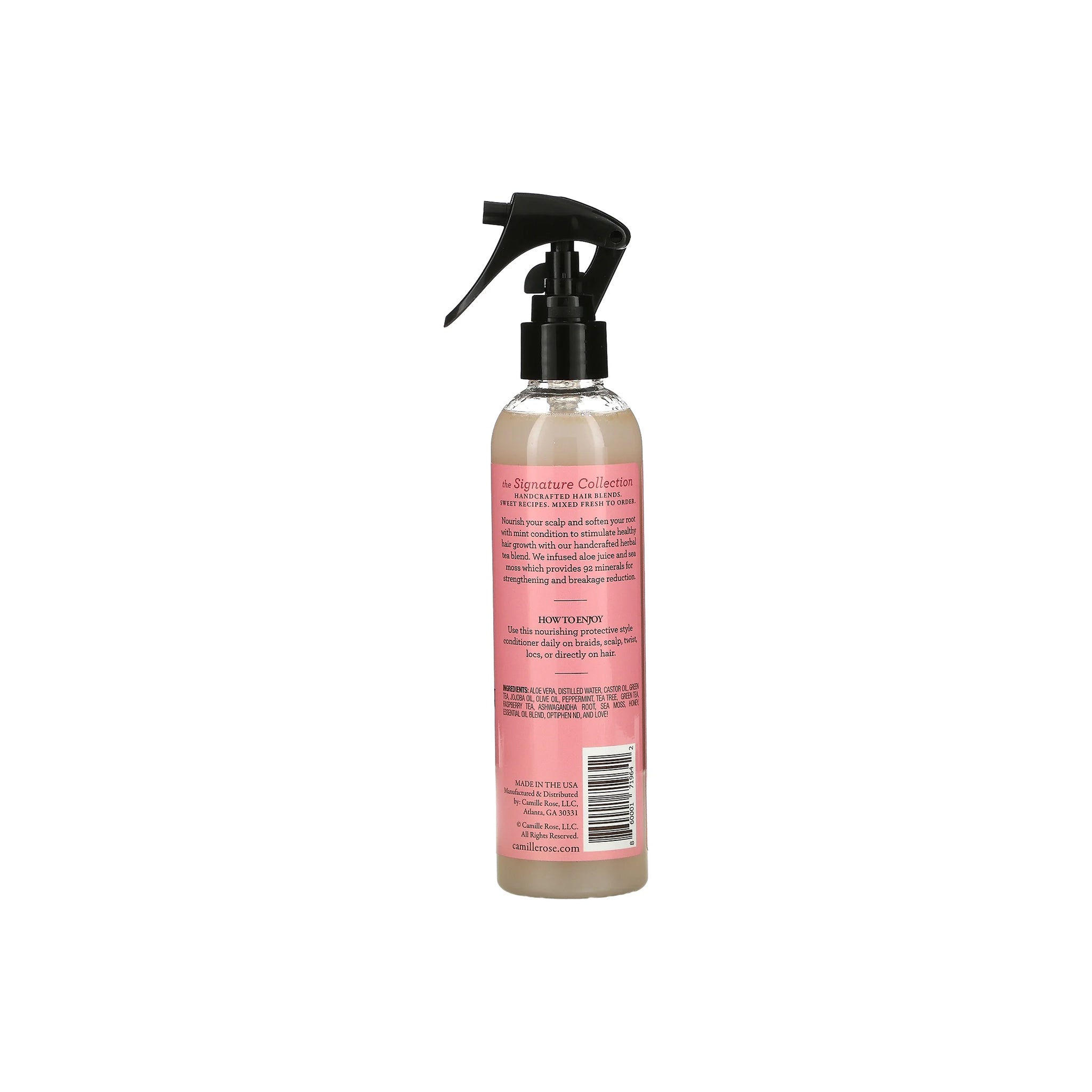 Bagside af en pink sprayflaske med Camille Rose Mint Condition Braid & Scalp Spray. Etiketten viser produktinformation og ingredienser.
