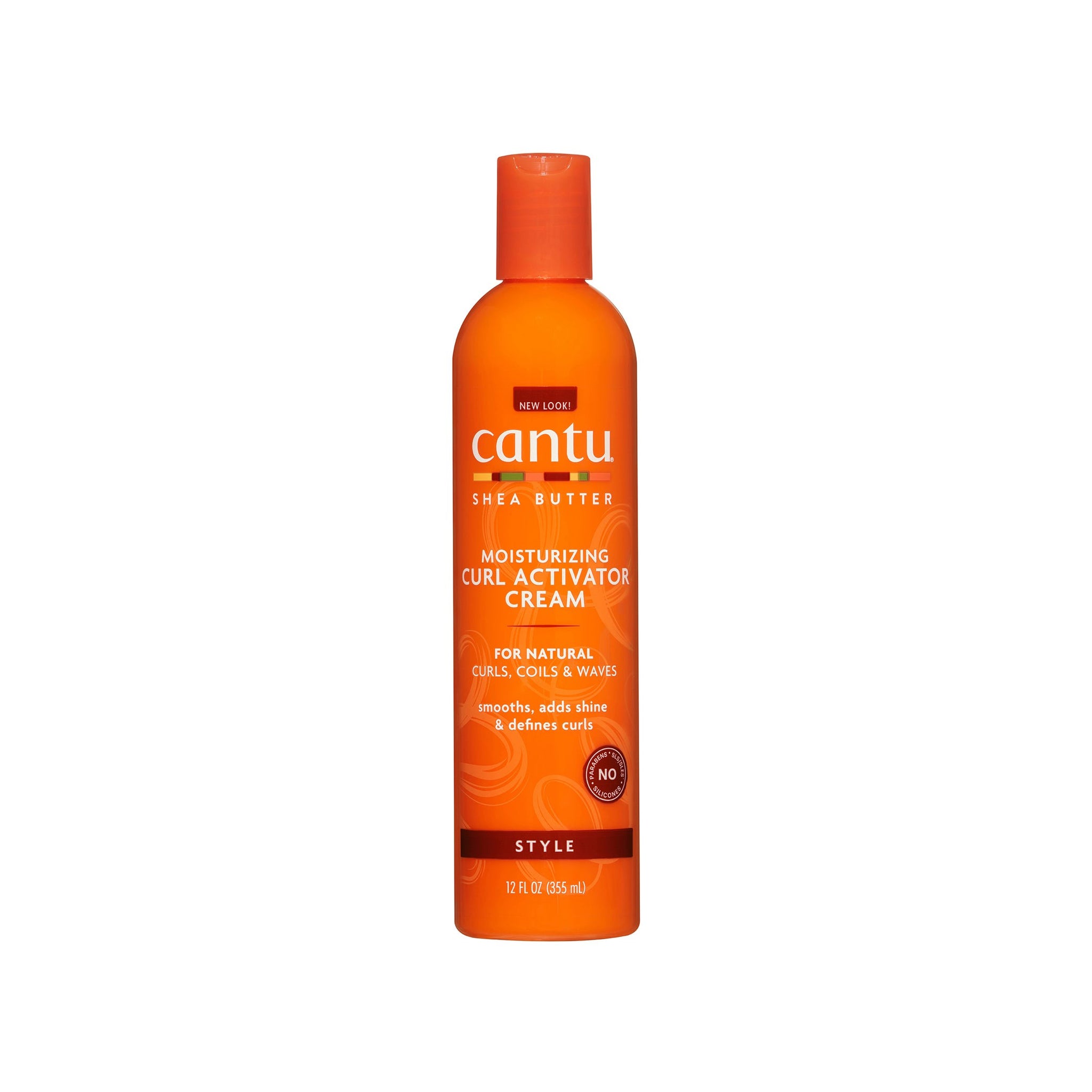 En orange flaske indeholdende Cantu Shea Butter Moisturizing Curl Activator Cream til krøllet hår.