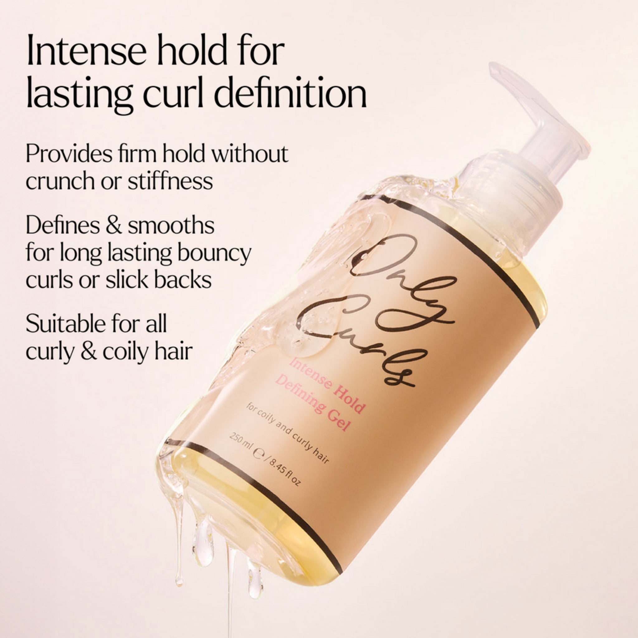 Only Curls Intense Hold Defining Gel i pumpeflaske med drivende gel, giver intens hold til krøllet og kruset hår.