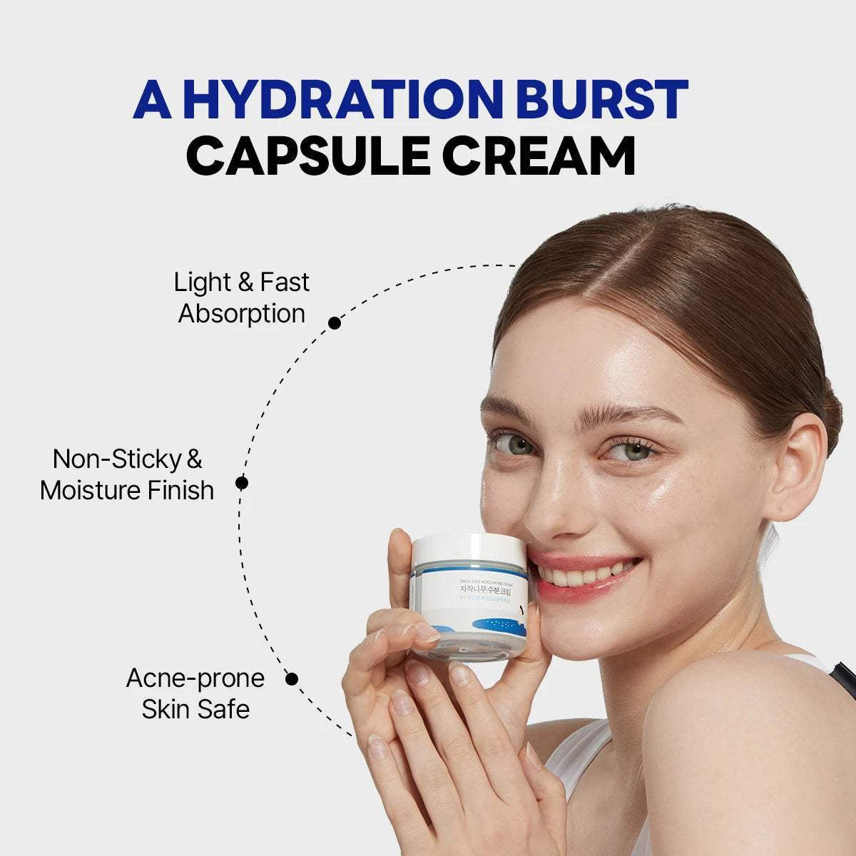 Round Lab Birch Juice Ceramide Capsule Cream 80ml i hvid krukke med blå detaljer, holdt af smilende kvinde med glødende hud.