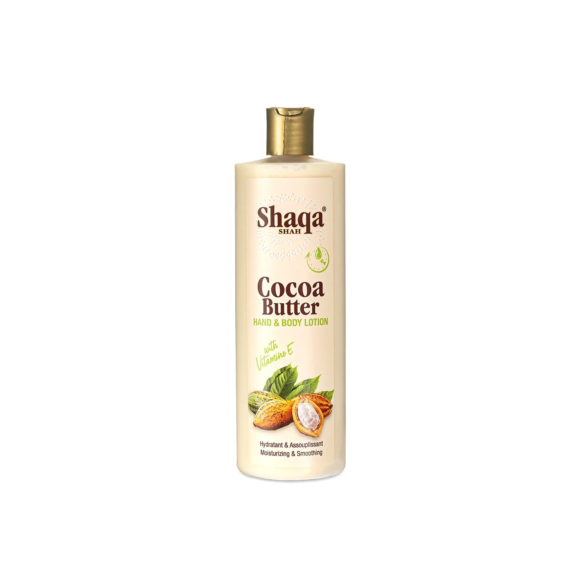 Shaqa Shah Cocoa Butter Hand & Body Lotion, 1000ml. En stor, hvid flaske med en gul pumpe, der indeholder en fugtgivende bodylotion med kakaosmør og E-vitamin.